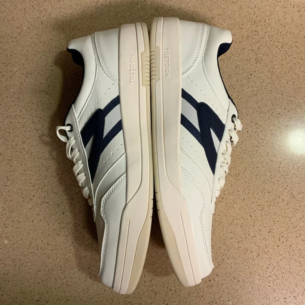 TRETORN Dennis White Athletic blue trim Sneakers